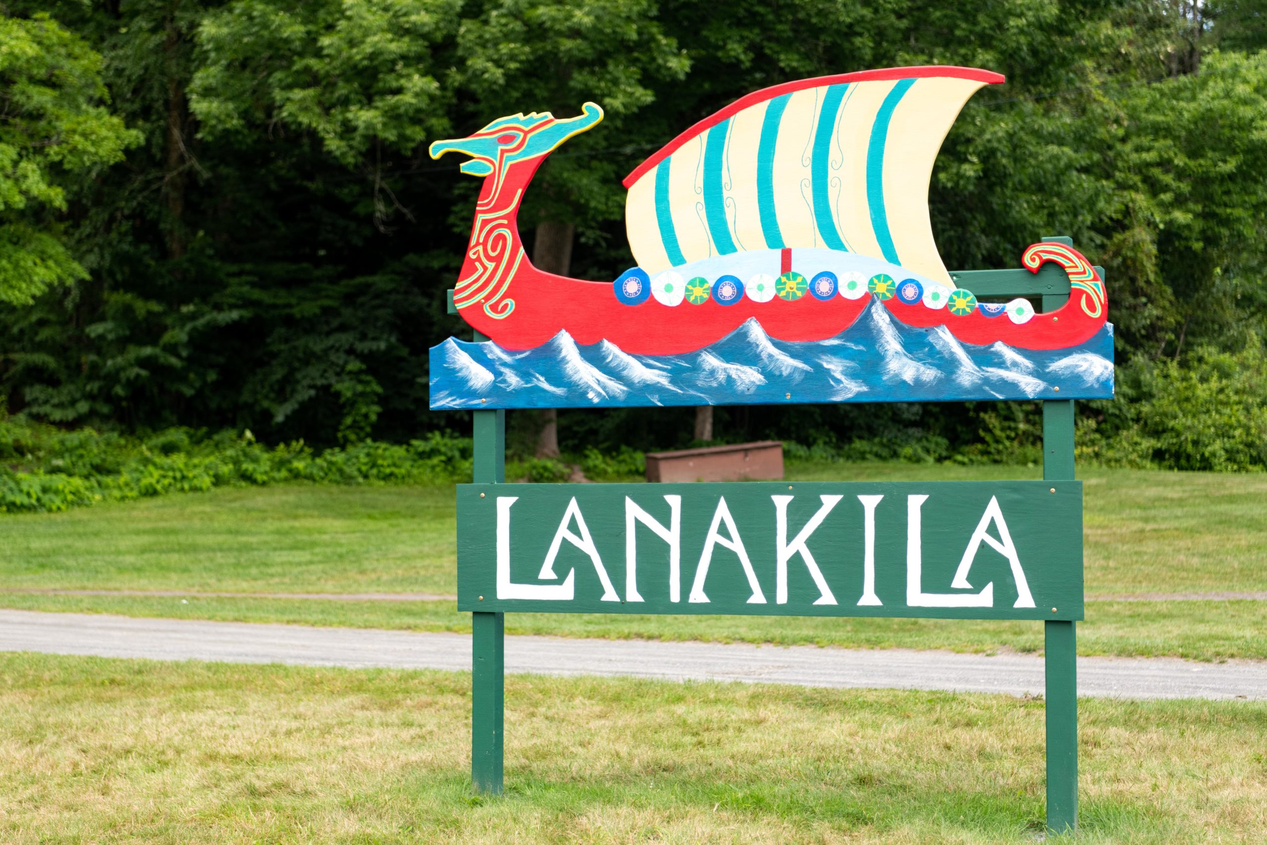 A sign that reads "Lanakila".
