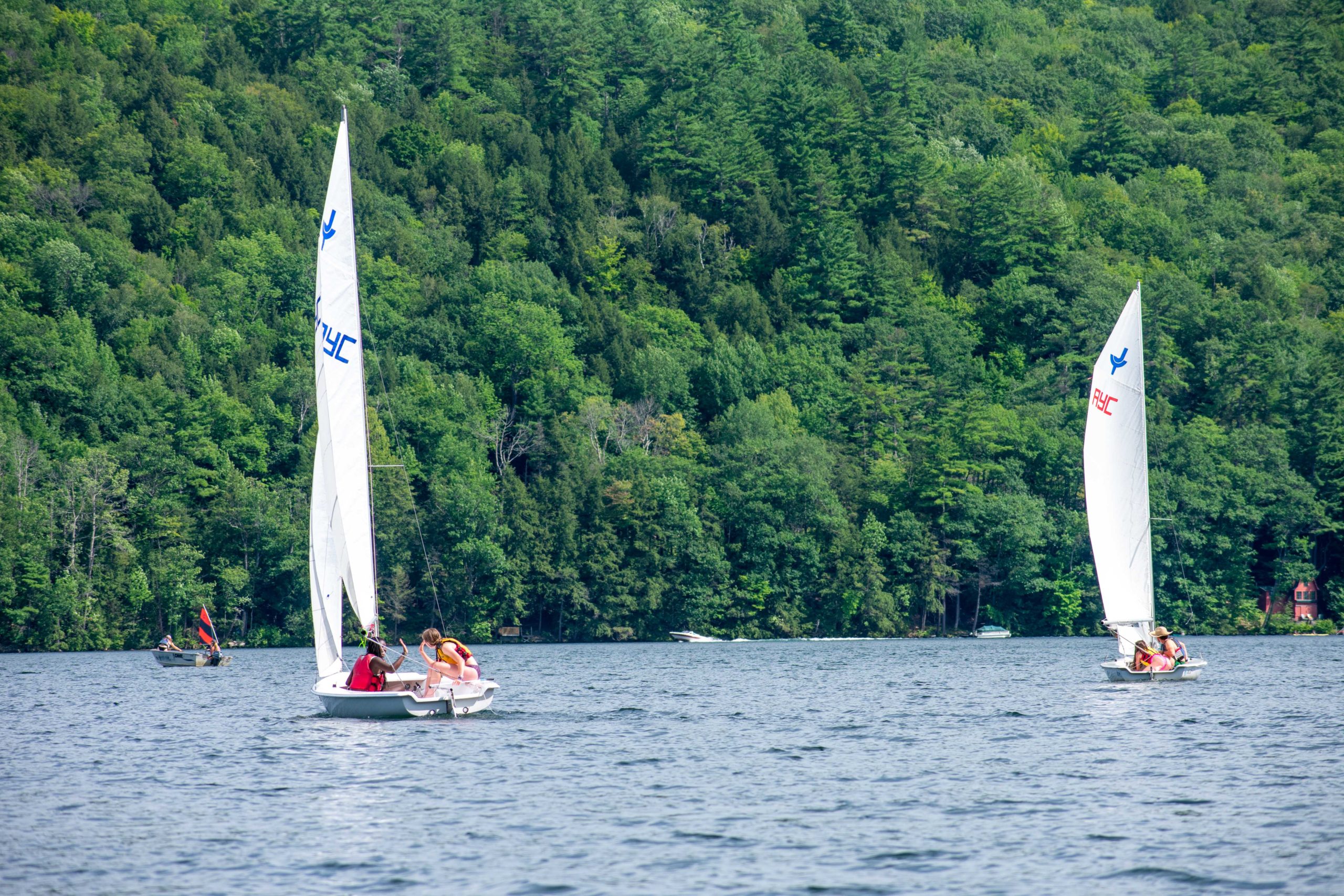 Campers learning how to sail.